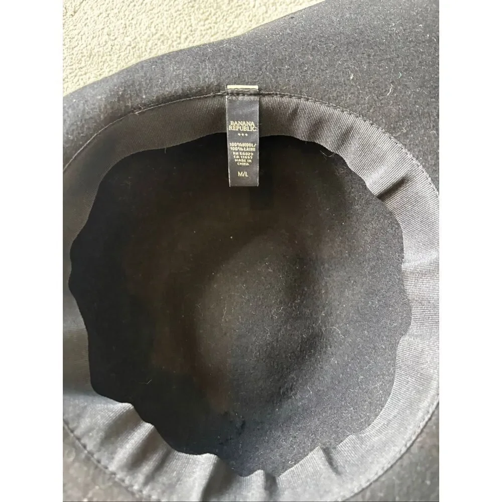NWOT Banana Republic wool floppy hat, $50 M/L